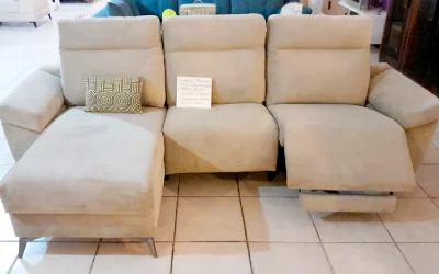 sofá TRICLINUM. 1565€